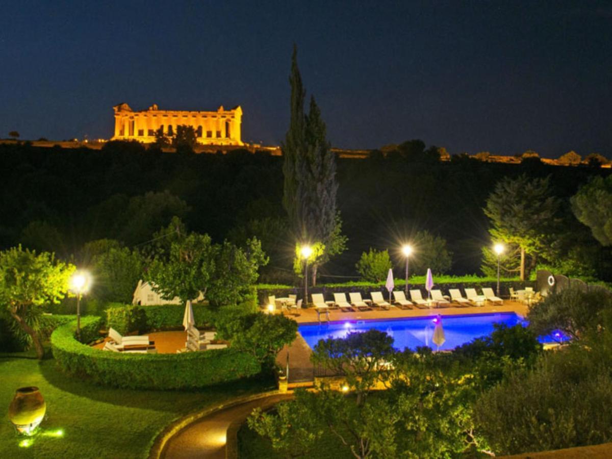 Villa Athena Resort Agrigento Dış mekan fotoğraf The hotel's gardens
