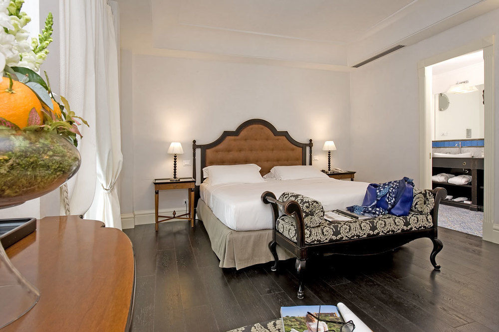 Villa Athena Resort Agrigento Dış mekan fotoğraf A room at the hotel